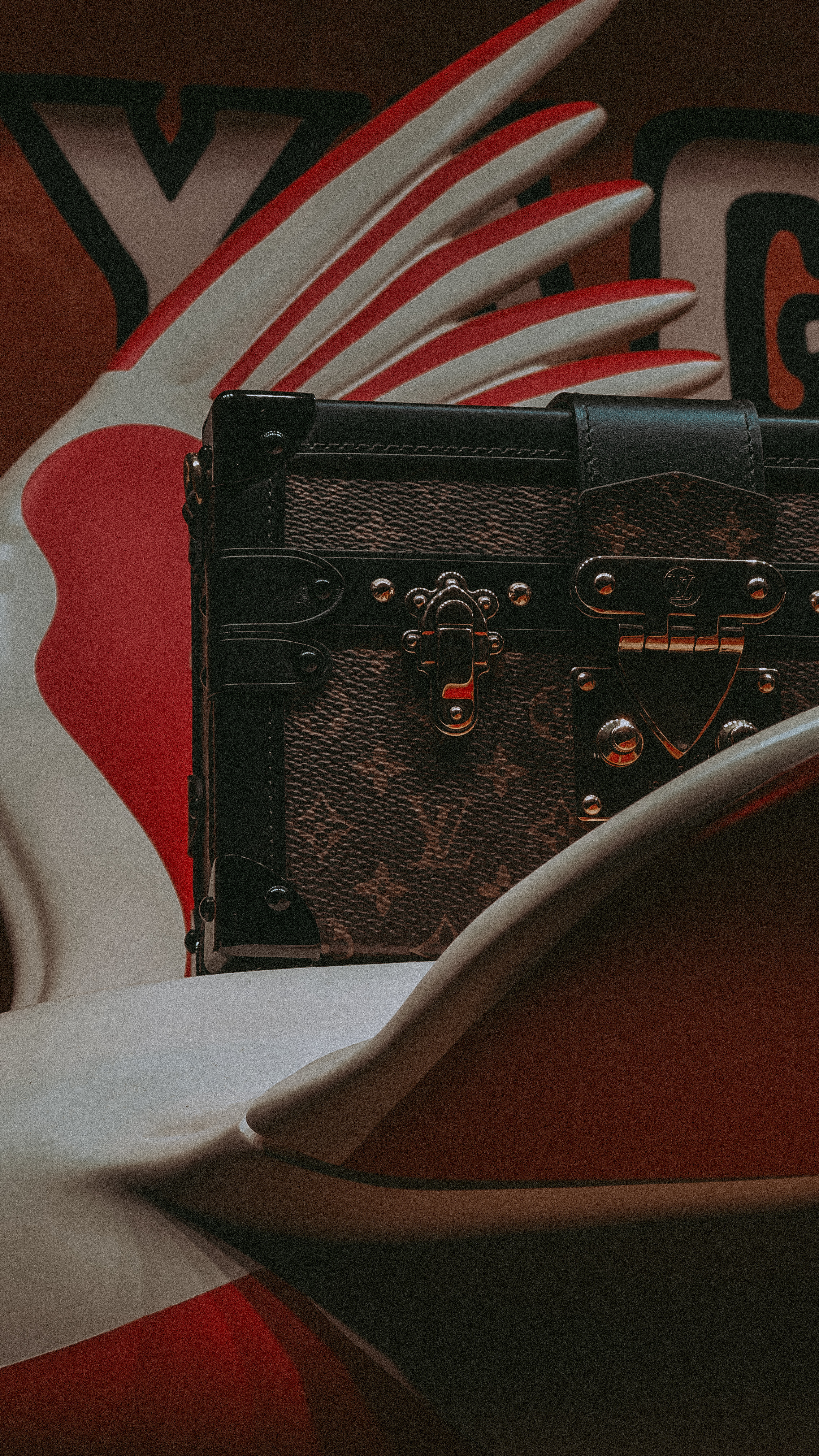 details — maroquinerie